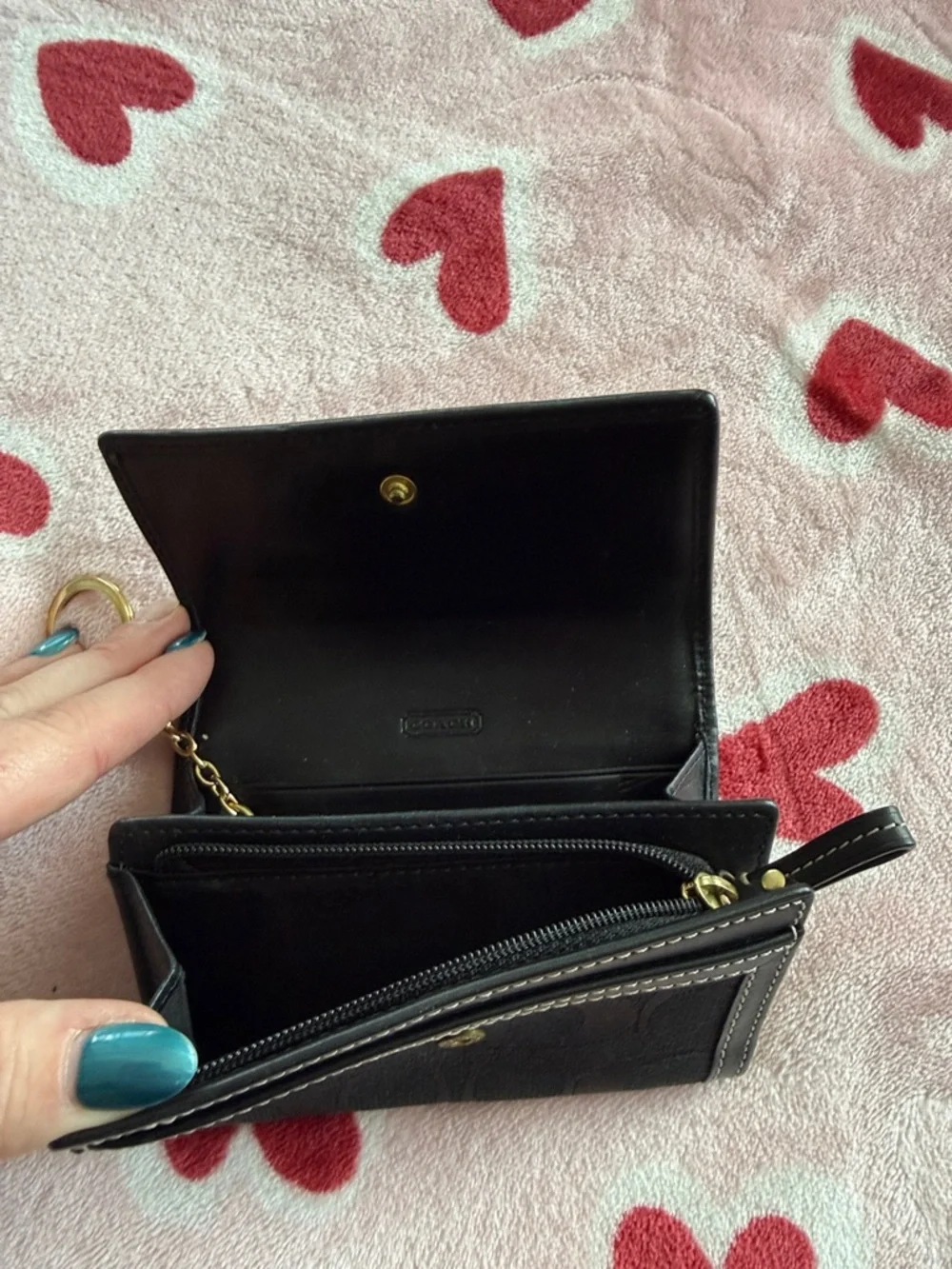 Coach Black Signature Canvas Key Case with Gold Ring - Picture 2 of 3